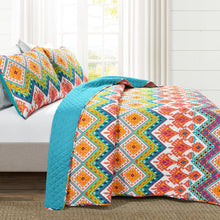 Load image into Gallery viewer, Boho Chevron Reversible Cotton Quilt 3 Piece Set
