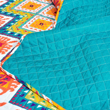 Cargar imagen en el visor de la galería, Boho Chevron Reversible Cotton Quilt 3 Piece Set
