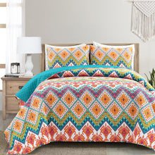 Load image into Gallery viewer, Boho Chevron Reversible Cotton Quilt 3 Piece Set
