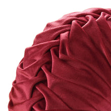 Carregar imagem no visualizador da galeria, Round Pleated Soft Velvet Throw Pillow
