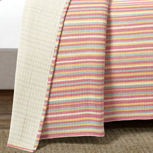 Load image into Gallery viewer, Tracy Stripe Pick Stitch Kantha Yarn Dyed Cotton Woven Quilt/Coverlet Set
