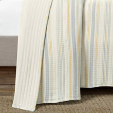 Carregar imagem no visualizador da galeria, Solange Stripe Kantha Pick Stitch Yarn Dyed Cotton Woven Quilt/Coverlet Set
