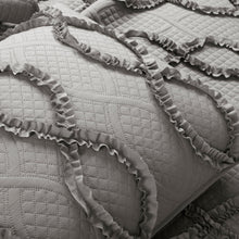 Cargar imagen en el visor de la galería, Avon Textured Ruffle Quilt 3 Piece Set
