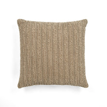 Carregar imagem no visualizador da galeria, Haniya Geo Decorative Pillow
