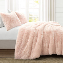 Cargar imagen en el visor de la galería, Emma Faux Fur Comforter Set
