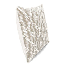 Cargar imagen en el visor de la galería, Adelyn Decorative Pillow Cover
