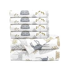 Carregar imagem no visualizador da galeria, Wonderland Soft Flannel Sheet Set
