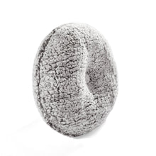 Cargar imagen en el visor de la galería, Button Soft Sherpa Round Throw Pillow
