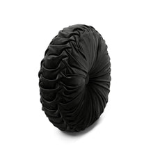 Carregar imagem no visualizador da galeria, Round Pleated Soft Velvet Throw Pillow
