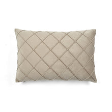 Load image into Gallery viewer, Velvet Diamond Pintuck Decorative Pillow Cover
