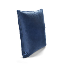 Cargar imagen en el visor de la galería, Velvet Solid Decorative Pillow Cover 2-Pack Set
