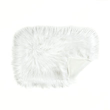 Cargar imagen en el visor de la galería, Mongolian Luca Soft Faux Fur Decorative Pillow Cover
