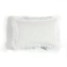 Cargar imagen en el visor de la galería, Mongolian Luca Soft Faux Fur Decorative Pillow Cover
