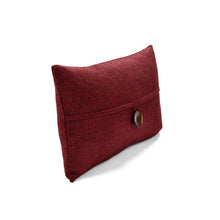 Cargar imagen en el visor de la galería, Linen Texture Woven Button Decorative Pillow Cover
