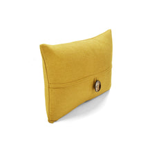 Cargar imagen en el visor de la galería, Linen Texture Woven Button Decorative Pillow Cover
