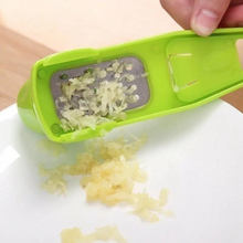 Carregar imagem no visualizador da galeria, Multifunctional Garlic Press
