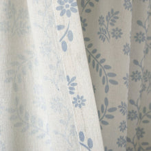 Cargar imagen en el visor de la galería, Doreen Delicate Floral Window Curtain Panel Set
