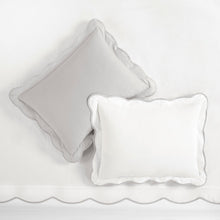 Cargar imagen en el visor de la galería, Coastal Chic Scalloped Edge 100% Cotton Reversible Duvet Cover Set
