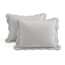 Cargar imagen en el visor de la galería, Coastal Chic Scalloped Edge Reversible Quilt 3 Piece Set
