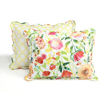 Load image into Gallery viewer, Leilani Watercolor Scallop Edged Floral 3 Piece Quilt Set
