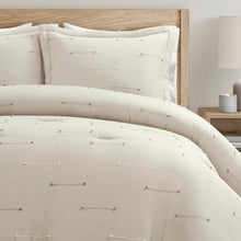 Cargar imagen en el visor de la galería, Boho Stripe Clip Jacquard 3 Piece Comforter Set
