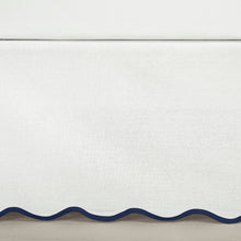 Cargar imagen en el visor de la galería, Coastal Chic Scalloped Edge Bed Skirt
