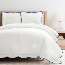 Carregar imagem no visualizador da galeria, Coastal Chic Scalloped Edge 3 Piece Comforter Set
