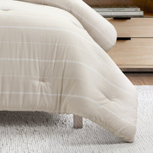 Carregar imagem no visualizador da galeria, Classic Farmhouse Chalk Stripe 3 Piece Comforter Set
