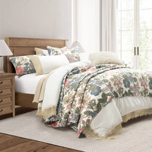 Cargar imagen en el visor de la galería, Scalloped Lace Cotton Duvet Cover 3 Piece Set
