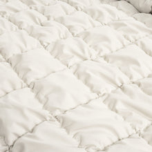 Carregar imagem no visualizador da galeria, Puff Comforter Set
