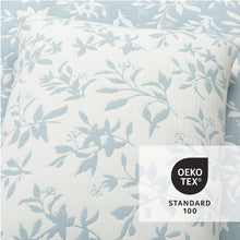 Cargar imagen en el visor de la galería, Floral Jacquard Reversible Soft Matelassé 3 Piece Quilt Set
