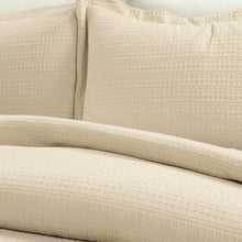 Cargar imagen en el visor de la galería, Haniya Solid Waffle Woven Cotton Textured Comforter Set
