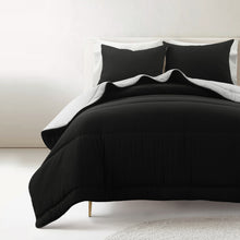 Carregar imagem no visualizador da galeria, Oslo Soft Reversible Quilted Comforter Set
