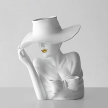 Cargar imagen en el visor de la galería, Modern Girl Flower Vase
