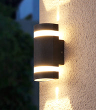 Carregar imagem no visualizador da galeria, MIRODEMI® Modern Matte Black Outdoor Waterproof Aluminum LED Wall Light For Porch
