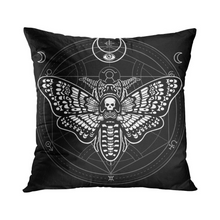 Carregar imagem no visualizador da galeria, Midnight Mystique Cushion Cover
