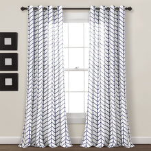 Carregar imagem no visualizador da galeria, Calia Chevron Geo Window Curtain Panels Set
