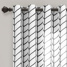 Carregar imagem no visualizador da galeria, Calia Chevron Geo Window Curtain Panels Set
