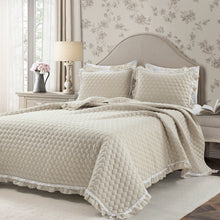 Load image into Gallery viewer, Ella Ruffle Lace 3 Piece Quilt Set
