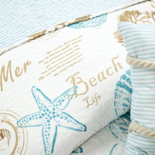 Cargar imagen en el visor de la galería, Harbor Life Reversible Quilt Set
