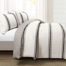 Cargar imagen en el visor de la galería, Farmhouse Stripe Reversible Comforter Set
