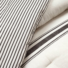 Carregar imagem no visualizador da galeria, Farmhouse Stripe Reversible Comforter Set
