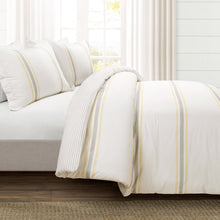 Carregar imagem no visualizador da galeria, Farmhouse Stripe 100% Cotton Duvet Cover Set
