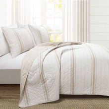 Cargar imagen en el visor de la galería, Farmhouse Stripe Reversible Cotton Quilt Set
