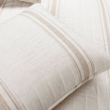 Cargar imagen en el visor de la galería, Farmhouse Stripe Reversible Cotton Quilt Set
