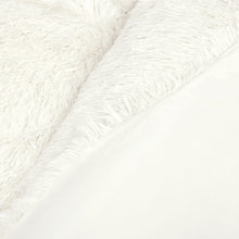 Carregar imagem no visualizador da galeria, Emma Faux Fur Comforter Set
