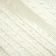 Cargar imagen en el visor de la galería, Cable Soft Knitted Blanket/Coverlet
