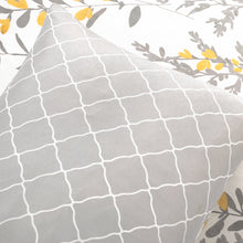 Cargar imagen en el visor de la galería, Aprile Reversible Comforter 8 Piece Set
