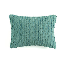 Carregar imagem no visualizador da galeria, San Woven Decorative Pillow
