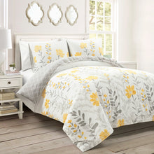 Carregar imagem no visualizador da galeria, Aprile Reversible Cotton Duvet Cover 3 Piece Set
